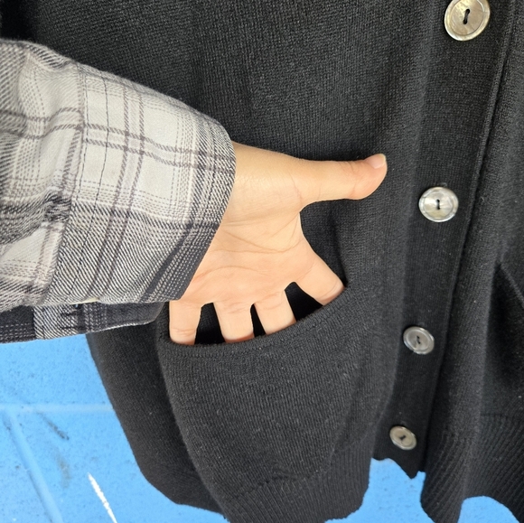 Karen Kane Women's cocoon short sleeve black cardigan Marino&Sheep wool Sz M - Picture 4 of 8